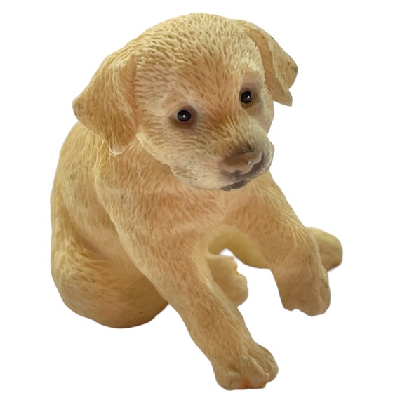 Puppy Golden Retriever Yellow Labrador Resin Figurine - Picture 1 of 11